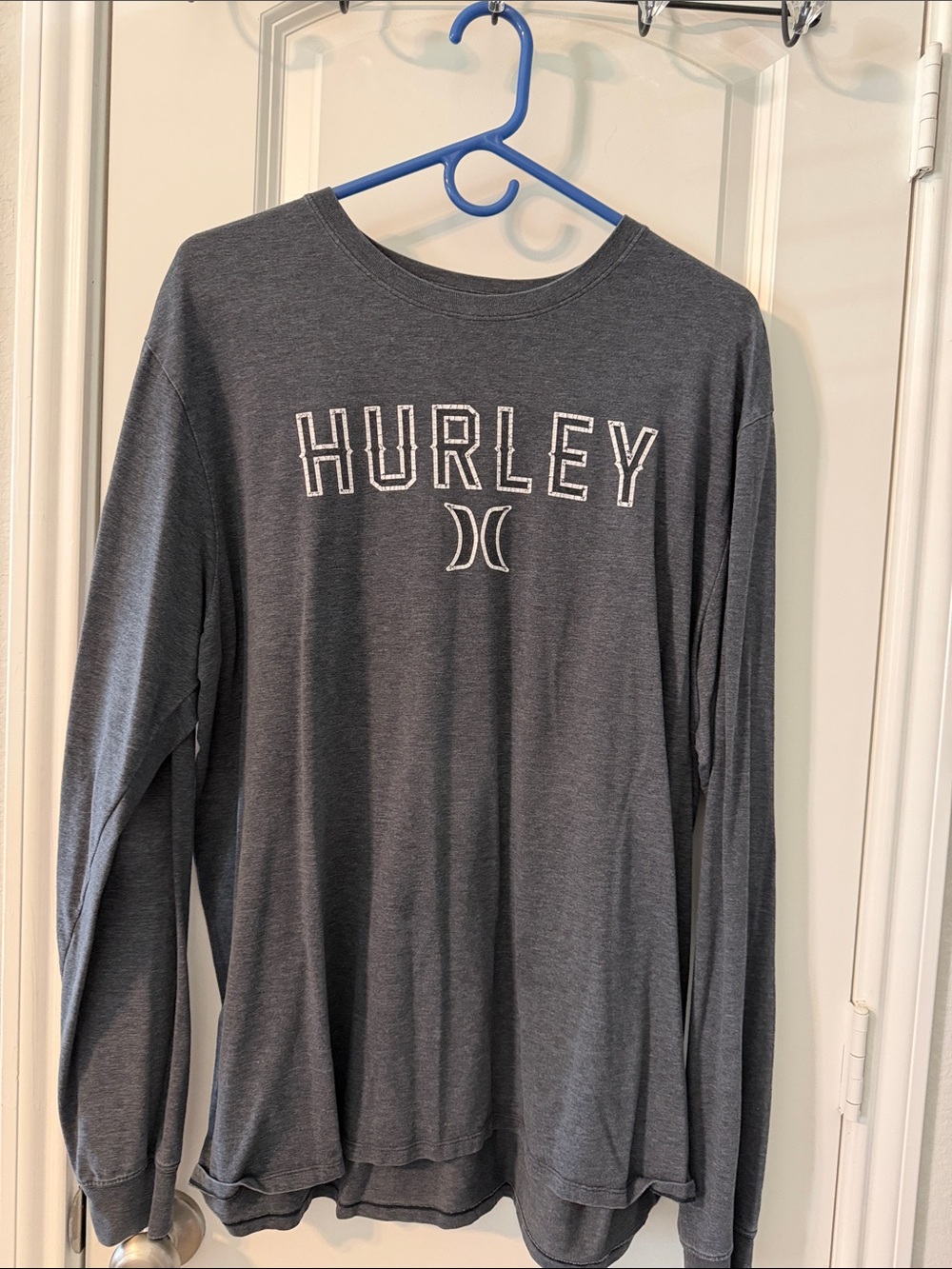 Hurley Men's Long-Sleeve Crew Shirt — Charcoal